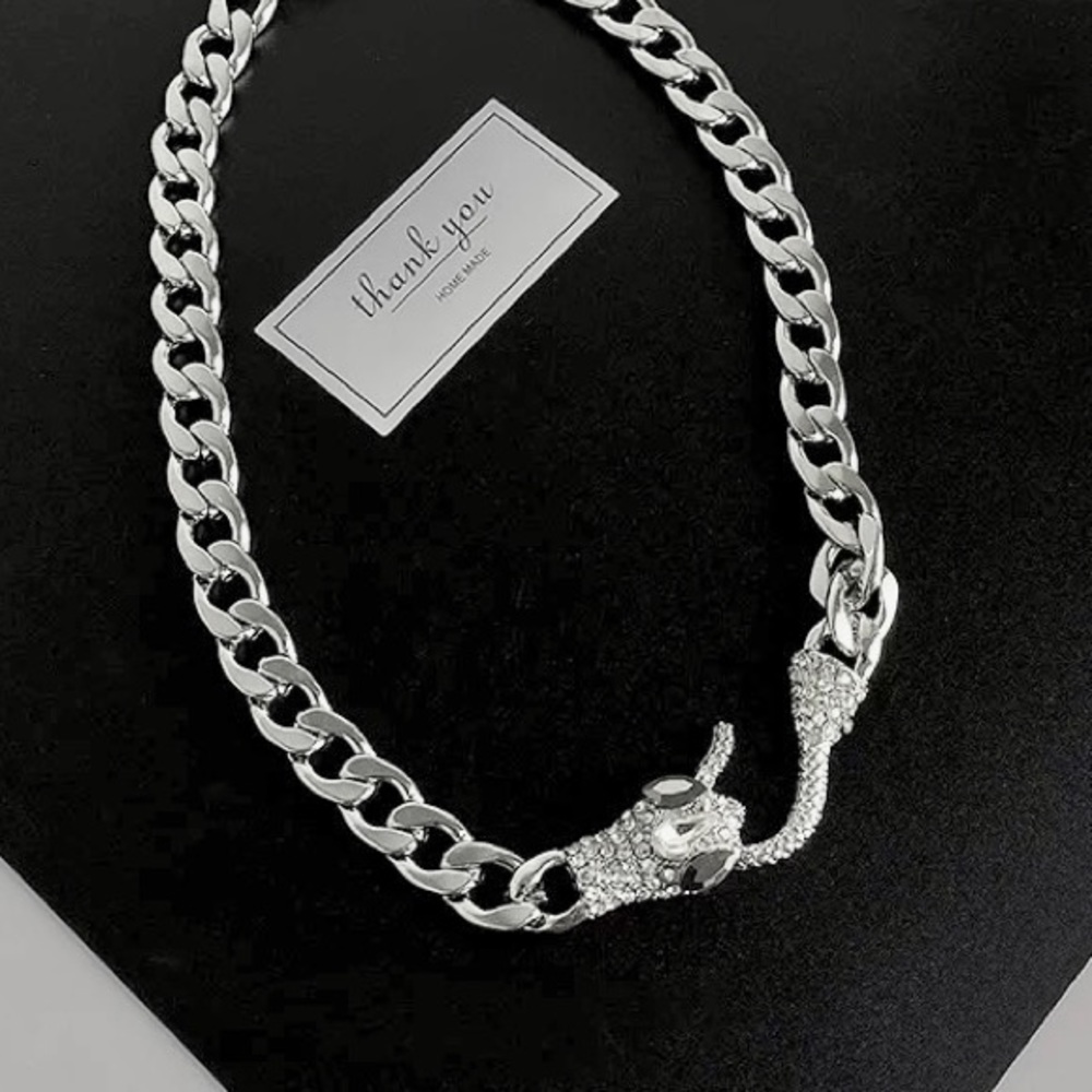 Thick Silver Chain Snake Necklace with High Quality Crystals